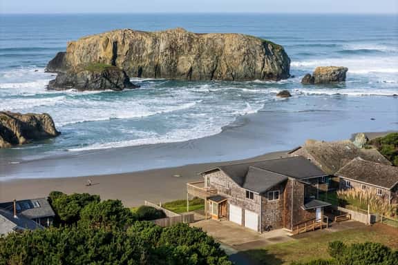 Dune Grass Bungalow - Image 1